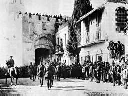קובץ:Allenby enters Jerusalem 1917.jpg