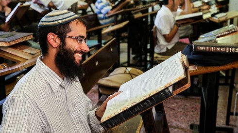 ישיבת בית אל (907).jpg