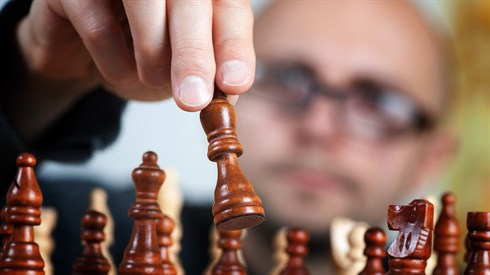 strategy-1080528_1920.jpg