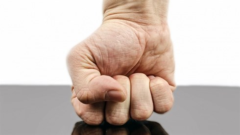 punch-316605_1280.jpg