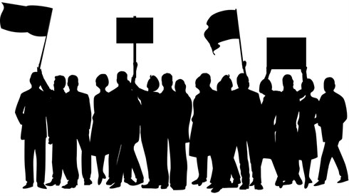 crowd-1294991_1280.png