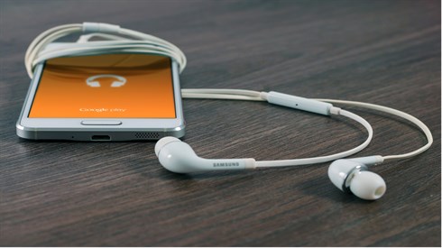 mobile-g3676c204d_1920.jpg