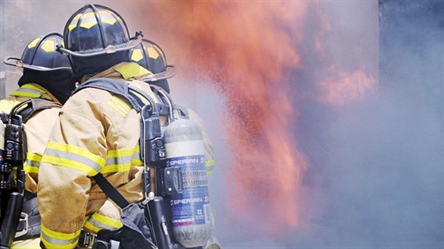 firefighter-4011616_1920.jpg