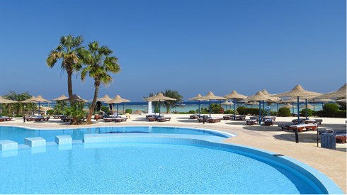 swimming-pool-2128578_1920.jpg