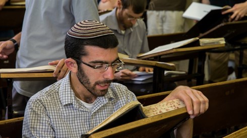 ישיבת בית אל{ (107).jpg