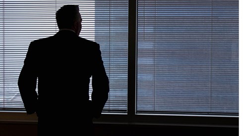 businessman-1477601_1920.jpg