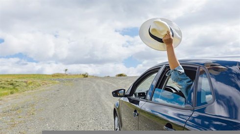 car-6603726_640 (1).jpg