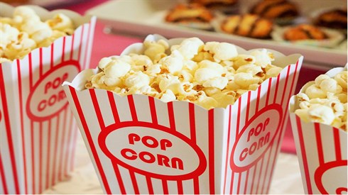 popcorn-g23551f86b_1920.jpg