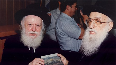 הרב גורן.jpg