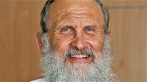 משה_גנץ.jpg