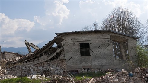 earthquake-1665879_960_720.jpg