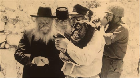 הרב גורן