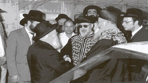 הרב מרדכי אליהו הרב עובדיה יוסף.jpg