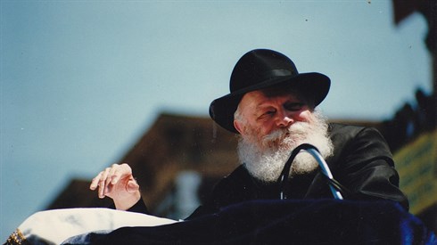 Rabbi_Menachem_Mendel_Schneerson1A.jpg