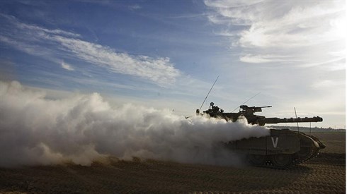 cc-by-sa2.0 Amir Farshad Ebrahimi 2.jpg