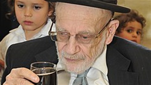 250px-RABBI_SHRAIA_DEBLIZKI.jfif