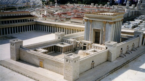 second-temple-6196955_1920.jpg