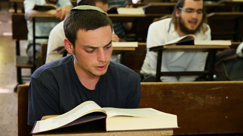 ישיבת בית אל (929).jpg