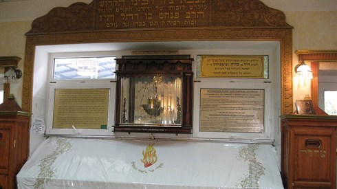 Rabbi_Nahman_Tomb_(Uman,_Ukraine).JPG