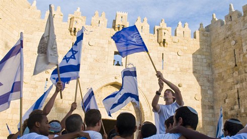 Jerusalem_day_shutter_M.jpg