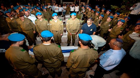 by-cc-1דו''''''''''''''''''''''''''''''''צ3.jpg