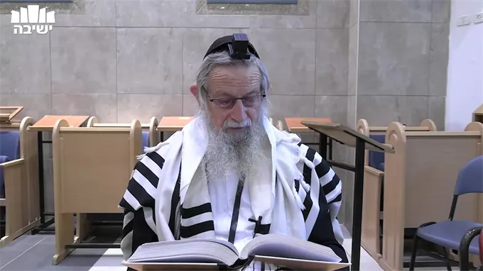 אדיר במרום