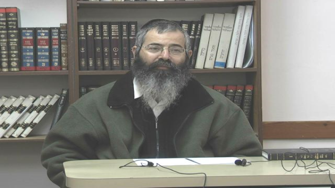 עשיית הטוב מבחירה וקיום מצוות מחיוב