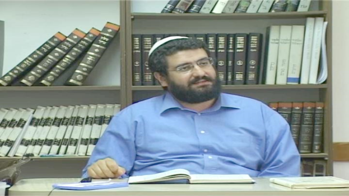 עיסוק בתורה ודביקות בה'