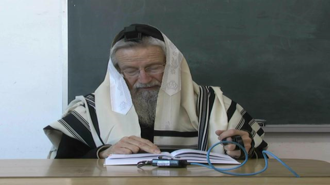 נחיצות התפילין בקריאת שמע