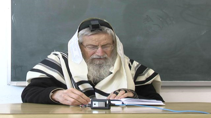 בכל נפשך - שתי דרגות במסירות נפש 