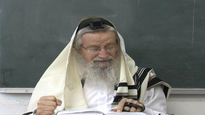 "לא תאכלו על הדם"
