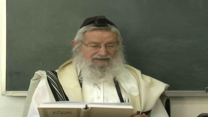 הנהגת דין והנהגת הרחמים