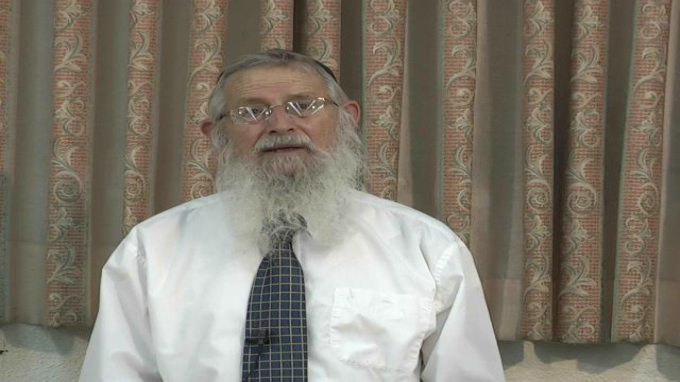 לשמוע בקול החכמים