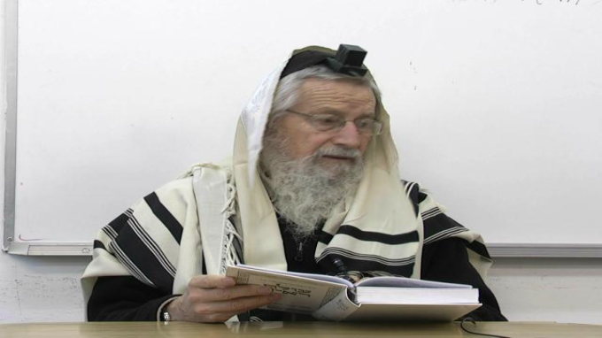 לבן ותכלת בציצית
