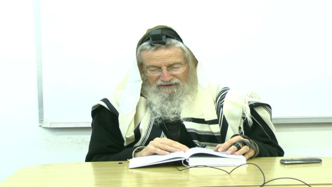 אשר קדשנו במצוותיו