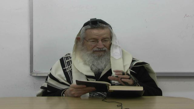 "בכל הארץ יצא קוום לשמש שם אוהל בהם"