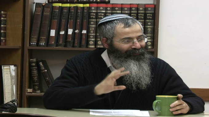 את הקולות ואת הלפידים