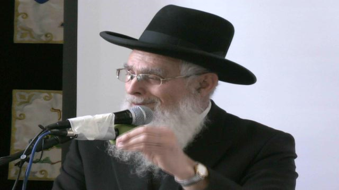 כשרות בפסח: להחמיר או להקל?