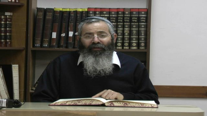 ממלא כל עלמין וסובב כל עלמין במשל ובנמשל