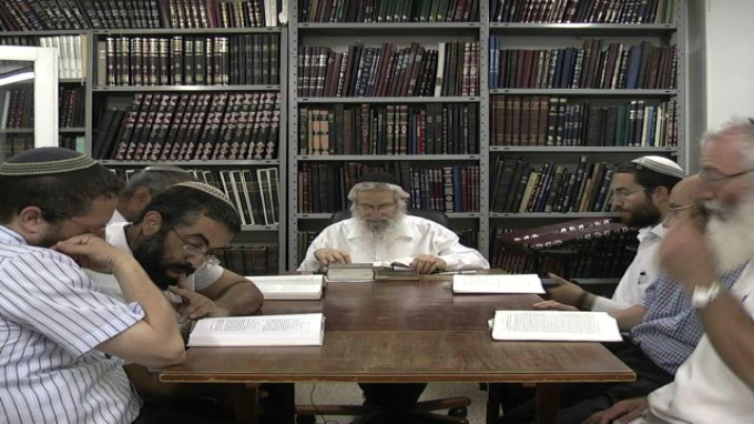 היחס לכפירה וקירוב רחוקים