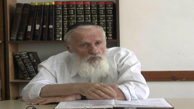 לוחות הראשונים וי"ז בתמוז