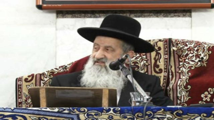 איסור הליכה בחוקות הגויים