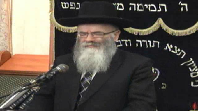 גדלותו והנהגותיו של הגרי"ש
