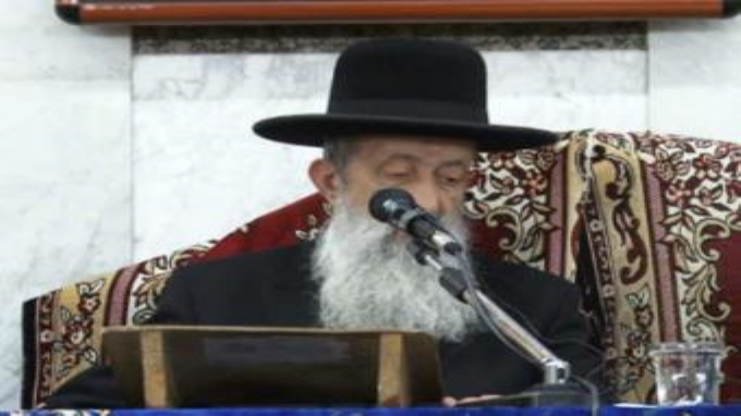 הנהגות מן הגמרא הדורשות זהירות