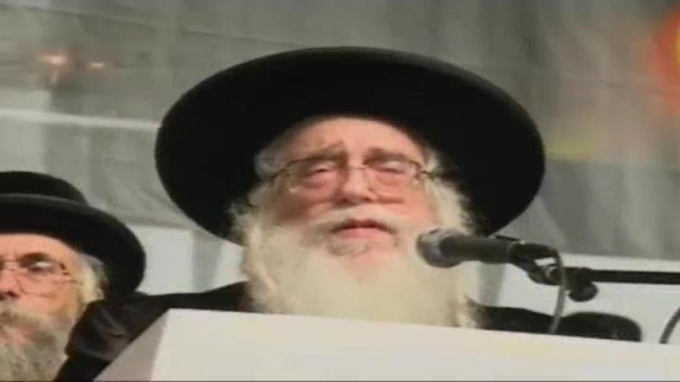 שקולה מיתת צדיקים כשריפת בית אלוקינו