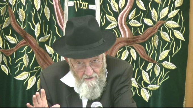 הנוצרים כעובדי עבודה זרה (רמב"ם)