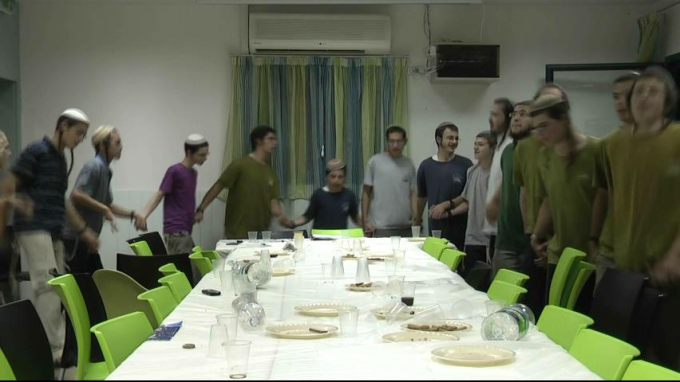 התוועדות לימי "צוק איתן" ובין המצרים