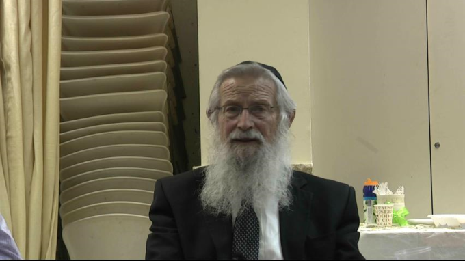 היהדי המאמין מסתכל בחיוביות