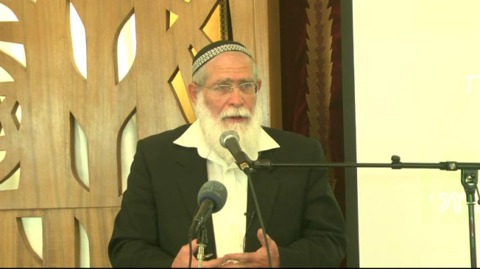 אירוח אצל משפחה בשמיטה, הקפדות שונות
