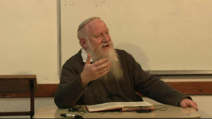 היחס בין מוסרי כנסת הגדולה למוסרי שמעון הצדיק